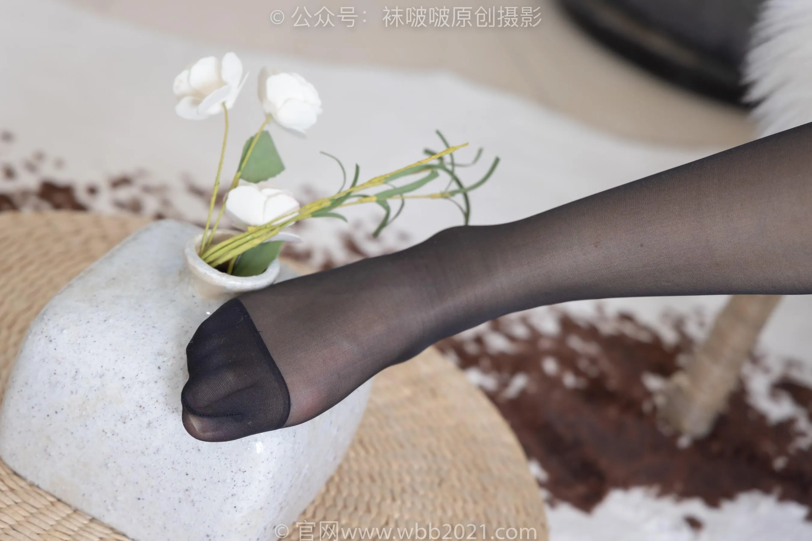 [BoBoSocks袜啵啵]NO.233 小甜豆-板鞋、黑丝 [89P]插图3